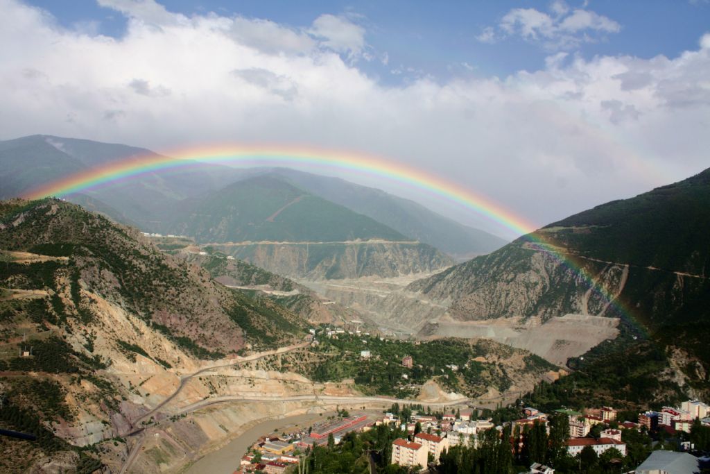 Artvin'e tepeden bak...