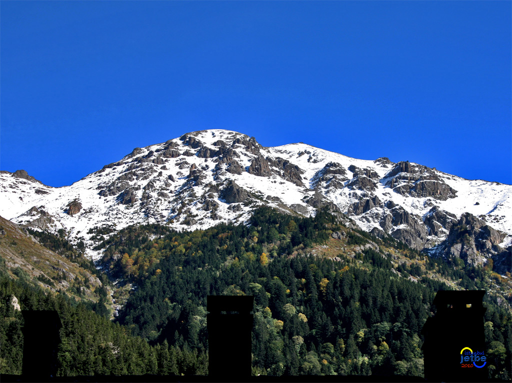 smela'dan evre manzaras