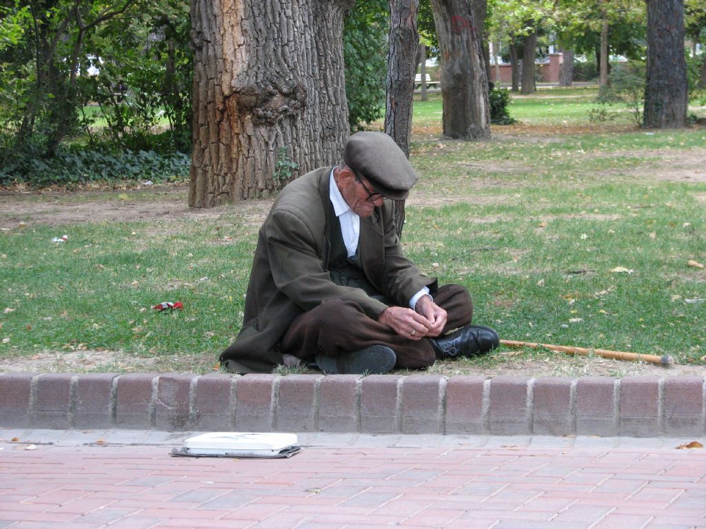 �anakkale halk bah�esi