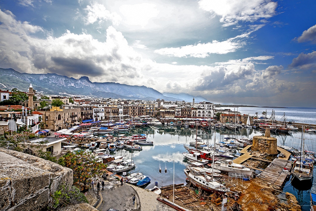 Eski Liman - Girne Kalesinden Bak