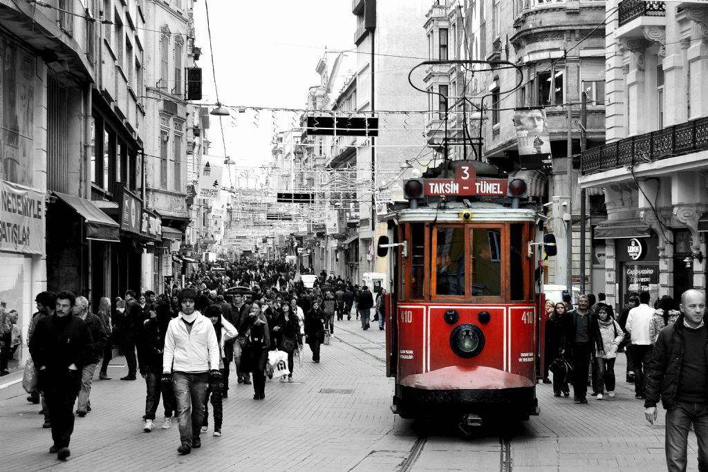 istiklal caddesi