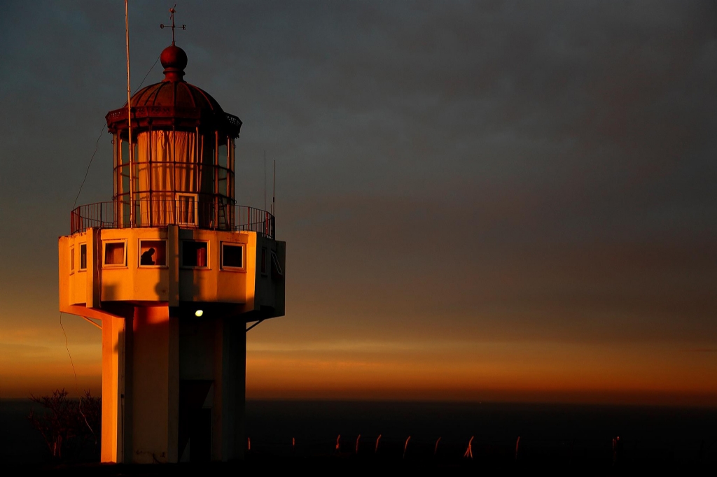 Karaburun Feneri