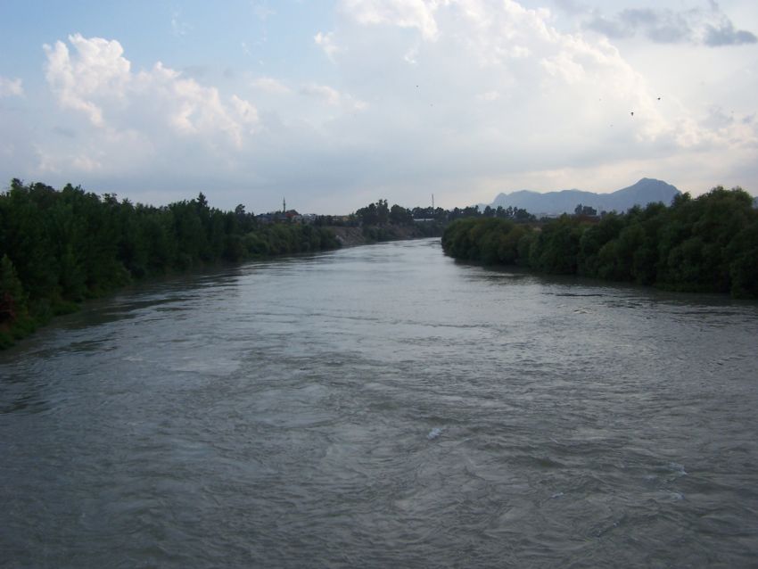 ceyhan nehri