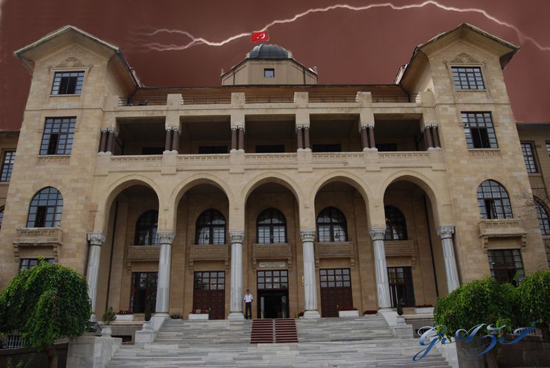 GAZ� �N�VERS�TES�