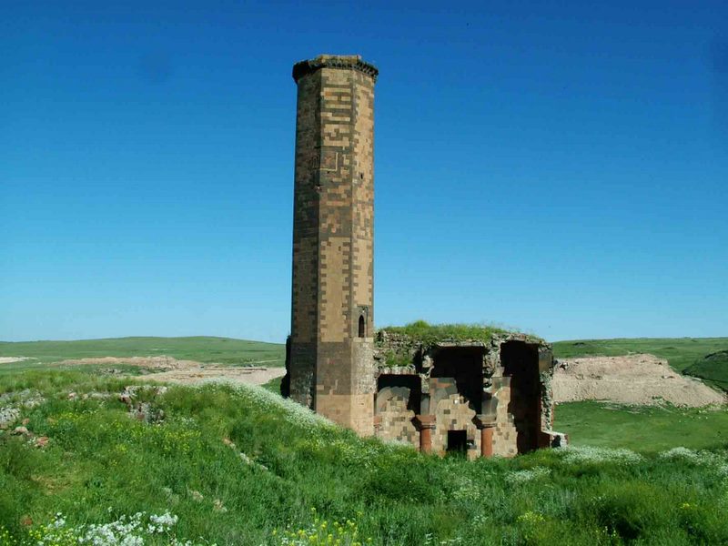 manu�ahr camii,an� harabeleri