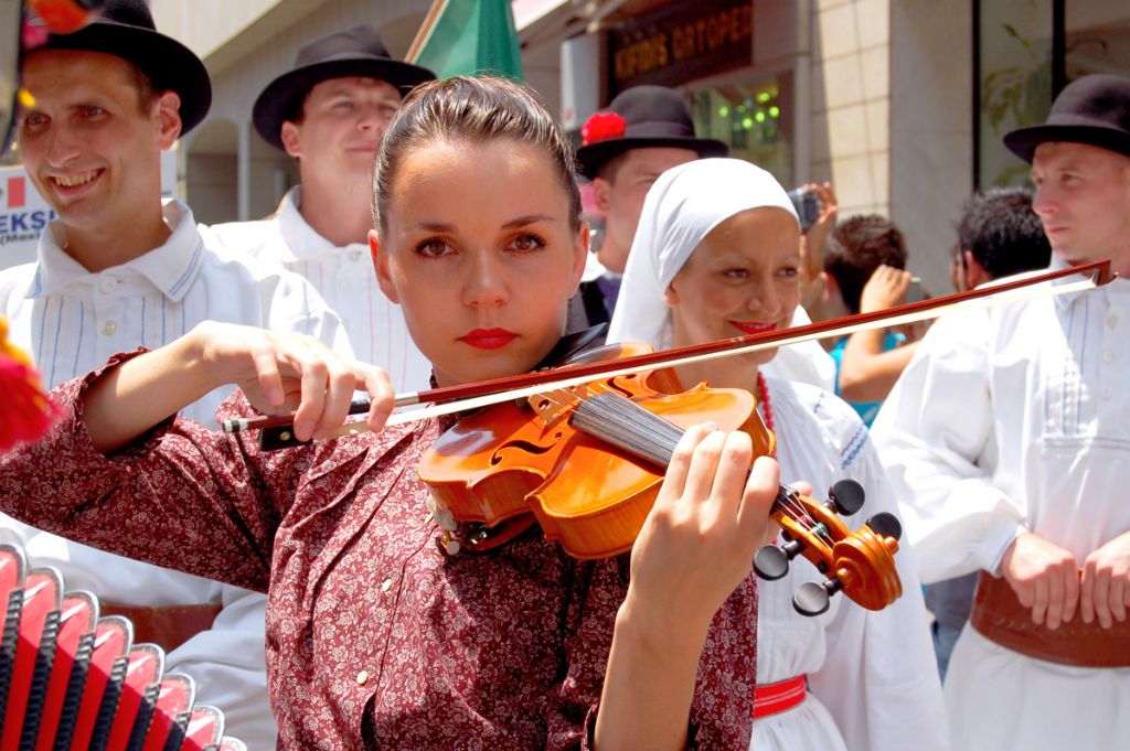 violin_on_istiklal