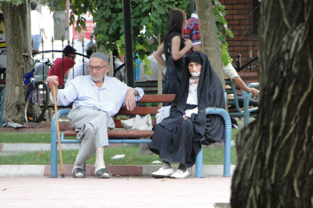 bir zamanlar gen�tiler..