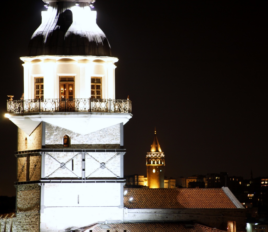 * * *  K U L E  01  * * *