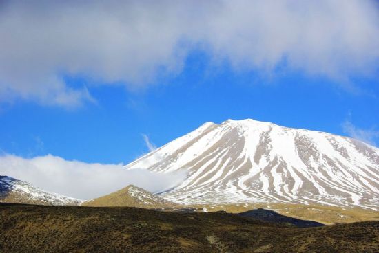 Dalar Ve Bulutlar