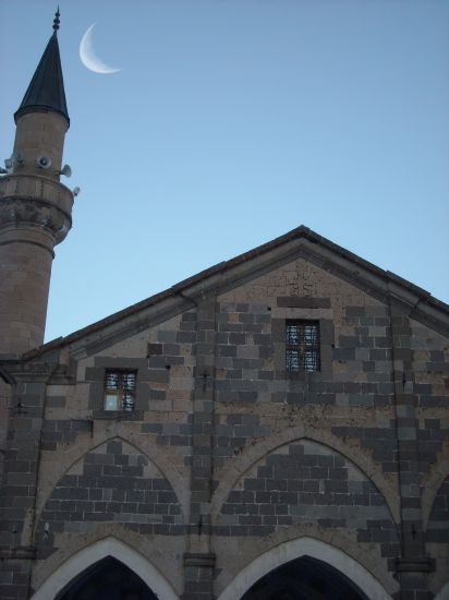 Kilise Camii