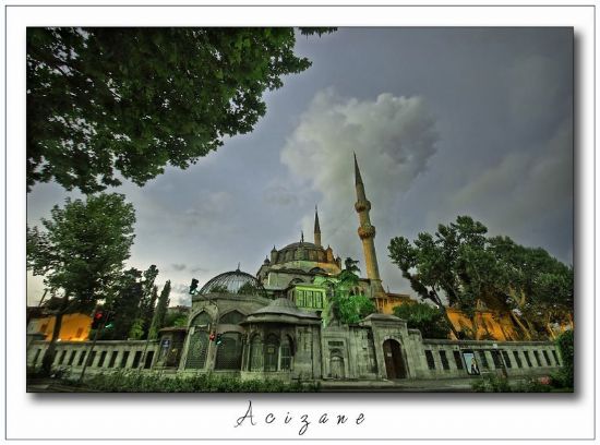 skdar Yeni Valide Camii