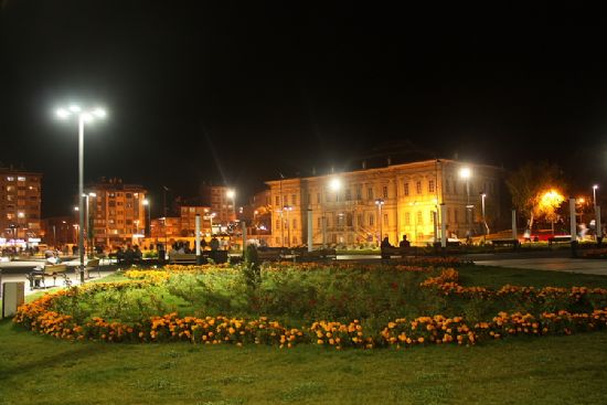 Sivas Meydannda Gece