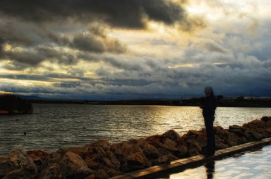 Karanl�k G�nd�z