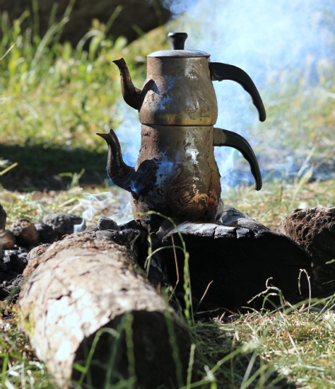 ay Kzde nsan zde Severiz