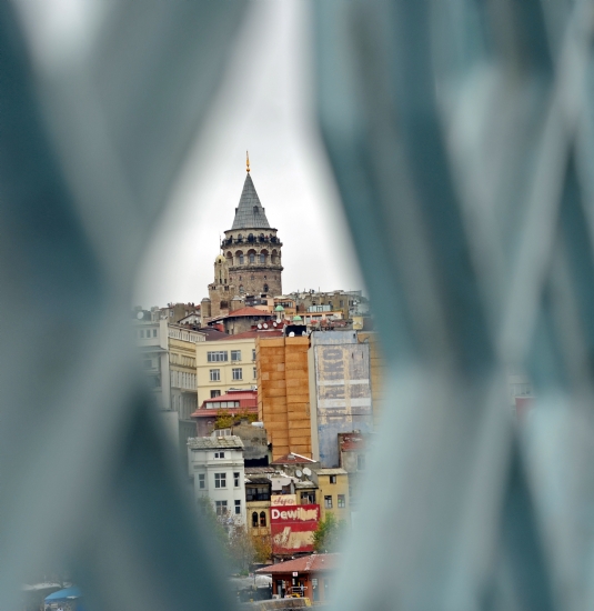 Galata’ya Byle Bakalm