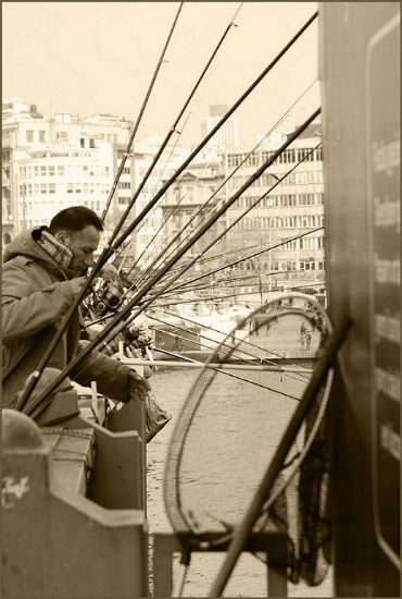 Galata’da Balk Tutmak