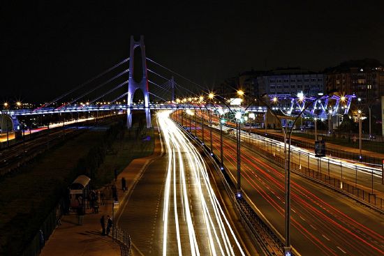 zmit Teki Kprler Ve Ik zleri