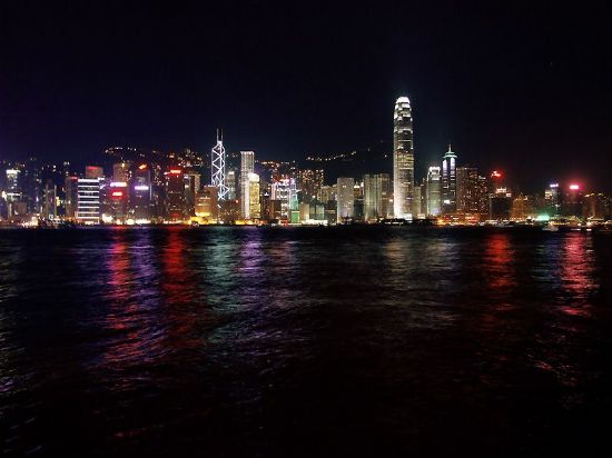 Hong Kong’da Gece