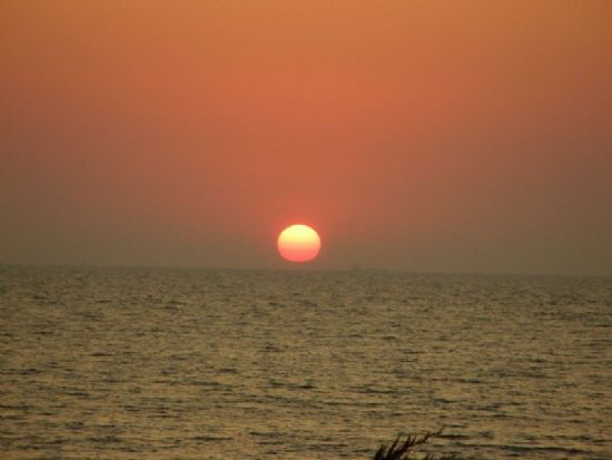 Gnesin Doguu Batii Farkli