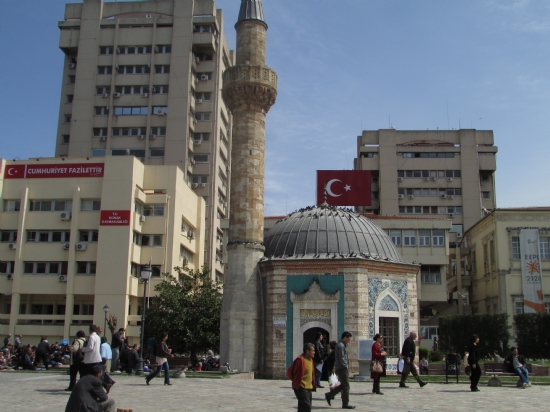 Tarihi Konak Cami