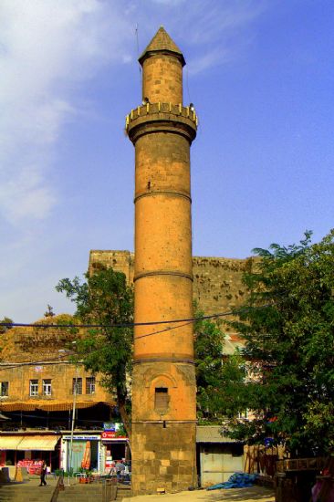 Bitlis’te Bir Minare