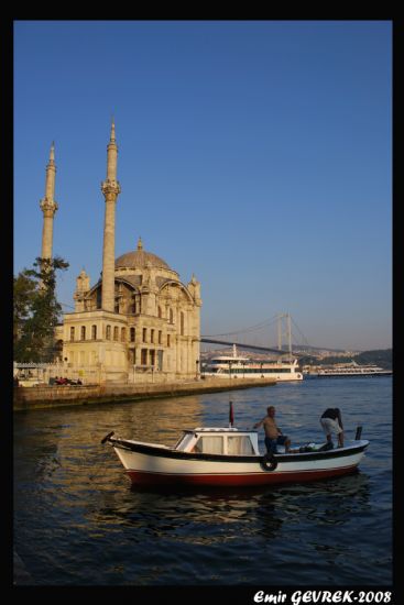 Ortakent Camii