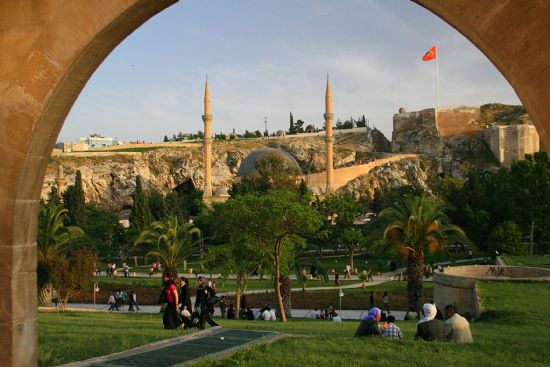 Dergah Camii