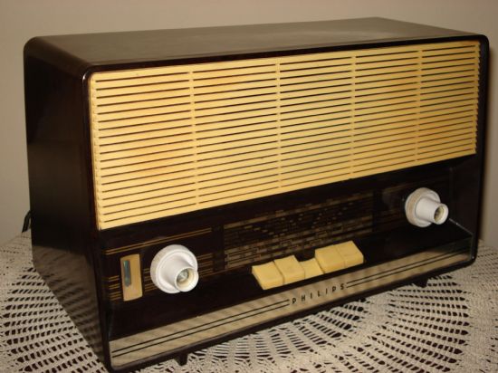Antik Lambal Radyo