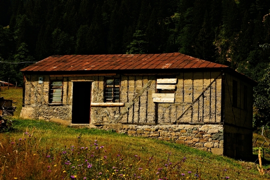 Yayla Evi