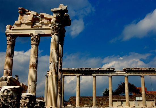 Pergamon Tranus Temple