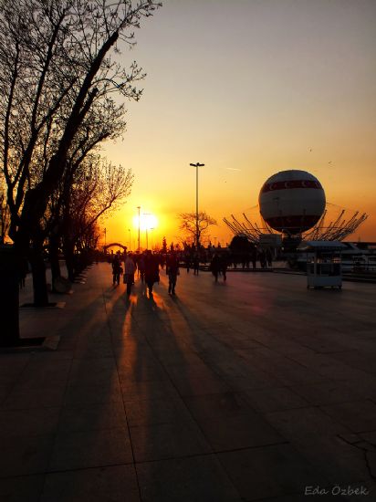 Kad�k�yden G�n Bat�m�