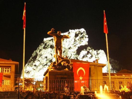 Kaledeki nsan Figr..