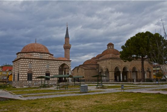 znik Ve Osmanl Mmarisi..