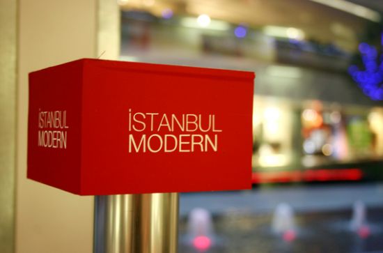 stanbul Modern