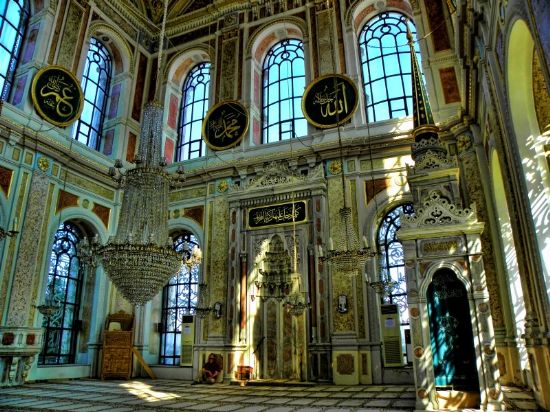 Byk Mecidiye (ortaky) Camii