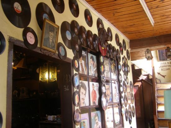 Bir Varm.. Bir Yokmu..