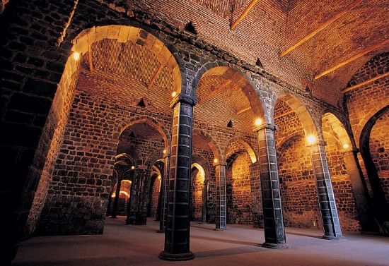 Tarih Diyarbakr Surlar