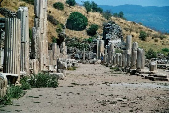 Efes Antik Kenti.  4