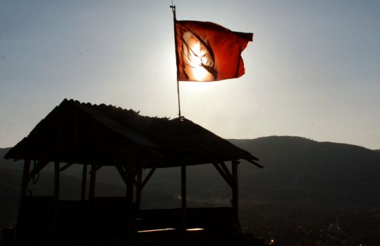 Trk Bayrana Den Atatrk Sileti