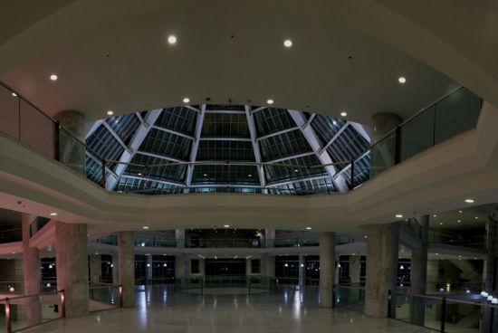 Mevlana Kultur Merkezi