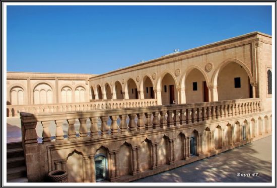 Mardin Midyat Mor Gabriel Manastr (deyrul Umur)3