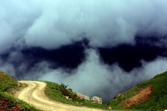 Santa Harabeleri Yolu-trabzon