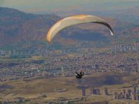 Kayseri Kanatlarnn Altnda