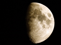 Moon - Fotoraf: Fikri Vurmaz fotoraflar fotoraf galerisi. 
