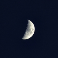 Moon - Fotoraf: Barbaros elemli fotoraflar fotoraf galerisi. 