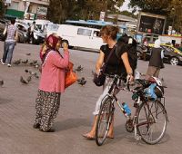 Taksim De Bisikletli Bir Gezgin - Fotoraf: Hayrullah Lulebas fotoraflar fotoraf galerisi. 