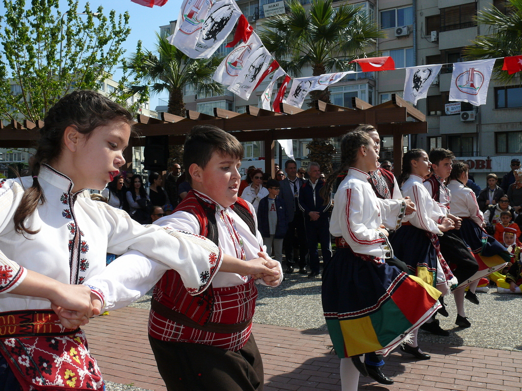 Ulusal Egemenlik Ve ocuk Bayram Kutlu Olsun!