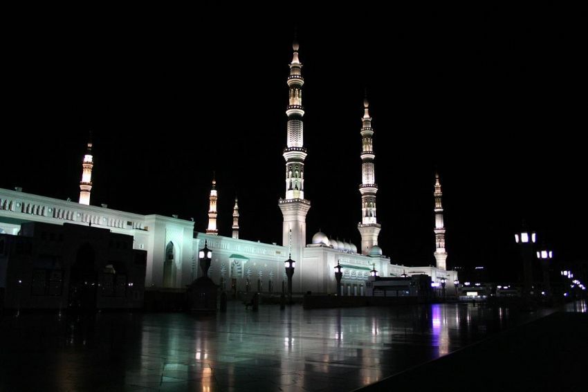 medine-i munevvera camii