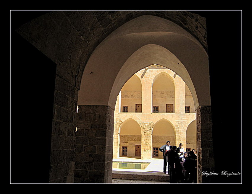 Mardin kasmiye medresesi  