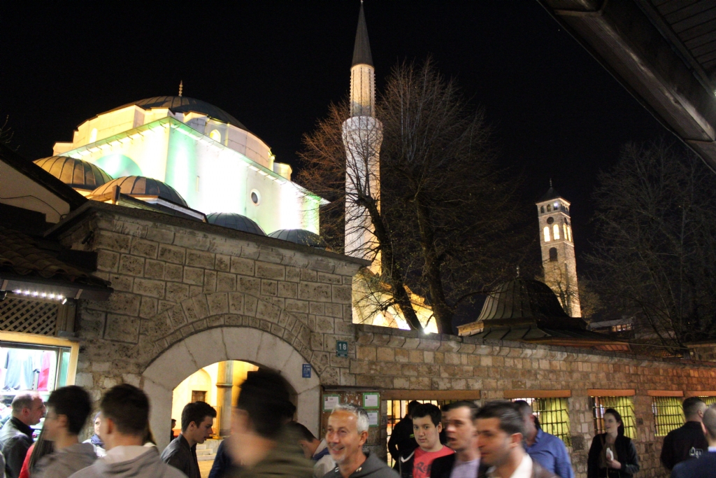 BA ARIDA HAYATIN AKII